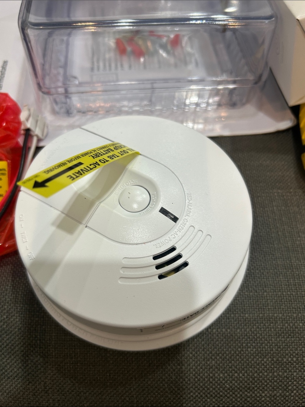 Kidde White Smoke & Carbon Monoxide Alarm - Dual Sensor, Battery Backup - Picture 7 of 7